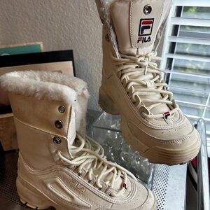 Fila Off-White Fur-Lined Boots